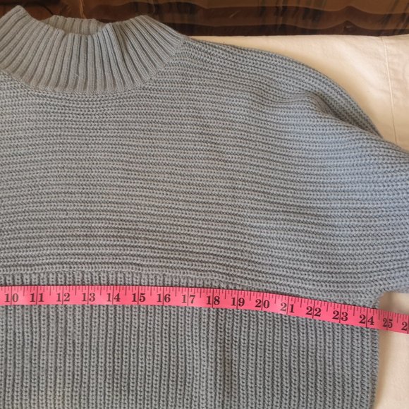 2/$40 Threadbare blue sweater - Picture 9 of 11